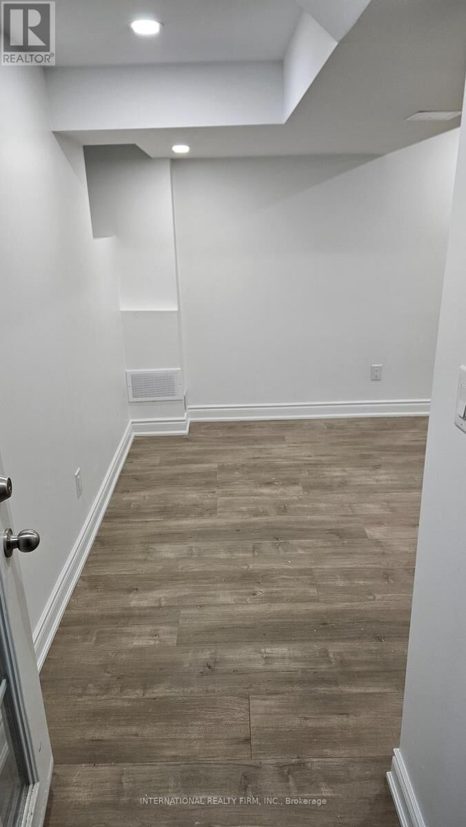 Property Photo: 17A Skelton Crescent Bsmnt ON L1Z 0S2