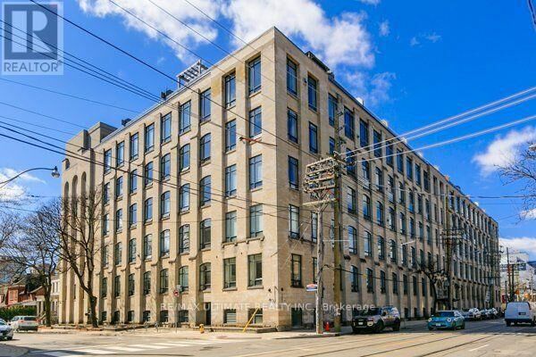 Property Photo: 993 Queen Street West 104 ON M6J 1H2