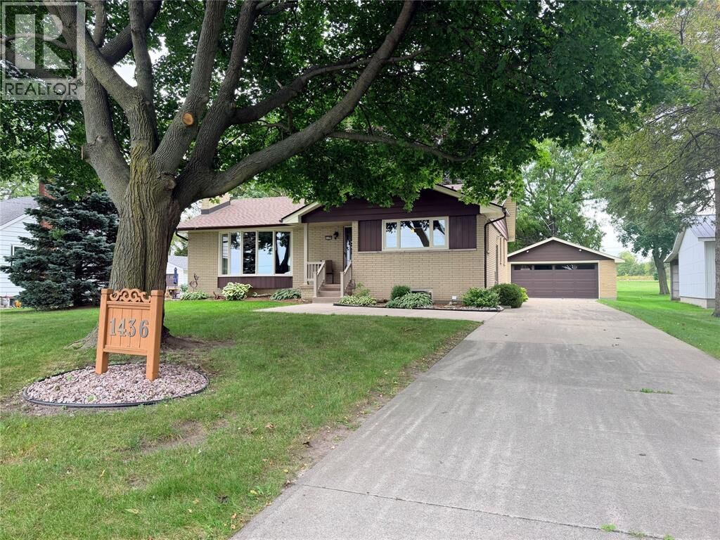 Property Photo: 1436 St.clair Parkway ON N0N 1H0