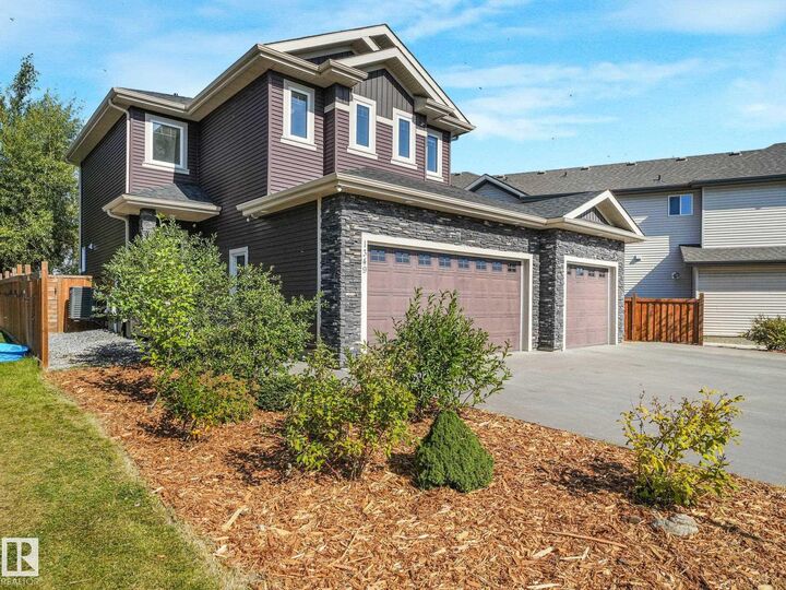 Property Photo:  1349 Adamson Drive SW  AB T6W 3B9 