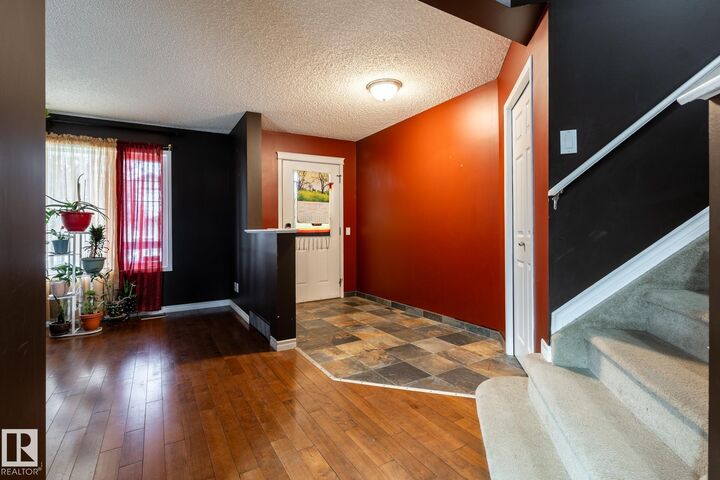 Property Photo:  5907 203 Street NW  AB T6M 2Z3 