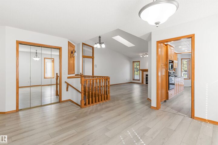 Property Photo:  206 Country Club Point(E) NW  AB T6M 2J6 