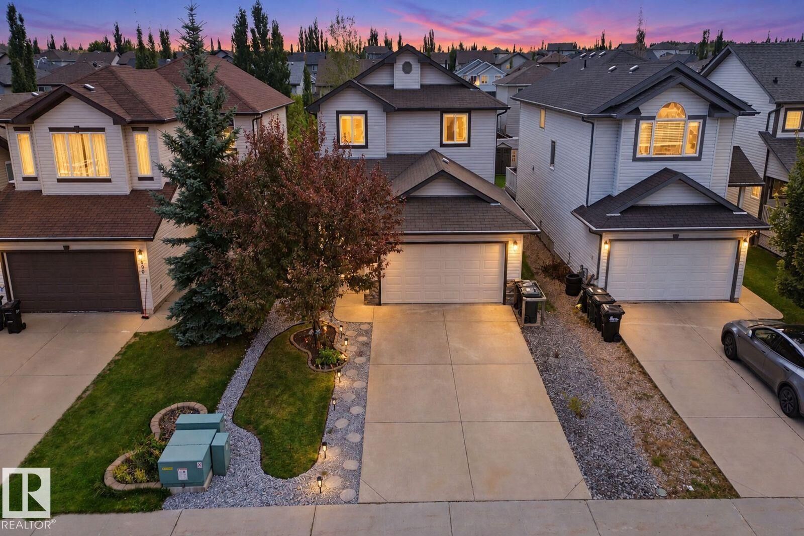 Property Photo:  628 Foxtail Lane  AB T8A 4P2 