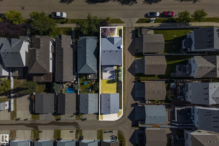 Property Photo: 1530 76 Street SW AB T6X 1M3
