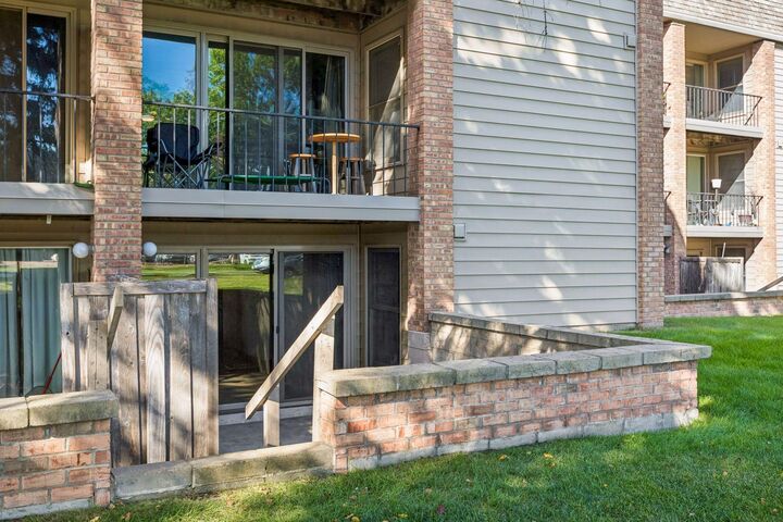 Property Photo:  6423 Colony Way  MN 55435 