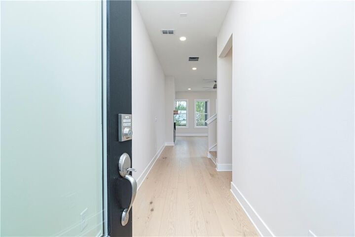 Property Photo: 1989 Carver Lane NE 46 GA 30066
