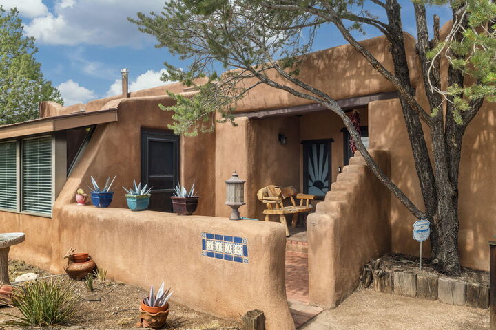Property Photo: 9102 Lynx Loop NE NM 87122