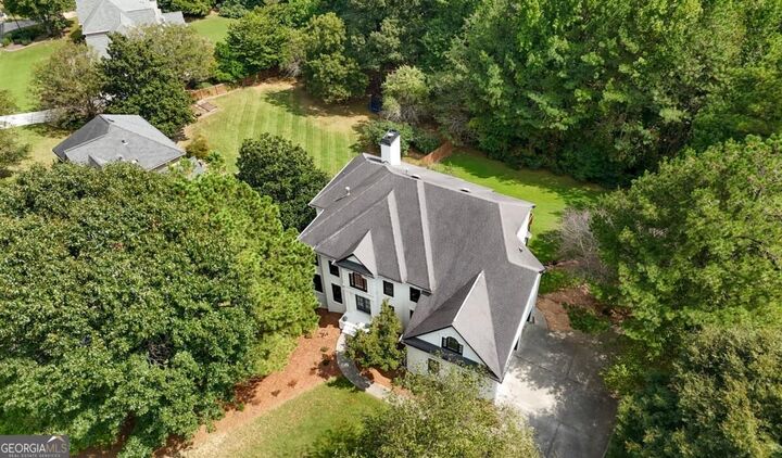 Property Photo:  652 Crescent Ridge Trail SE  GA 30126 