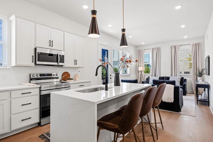 Property Photo: 1776 S Watkins Street TN 37404