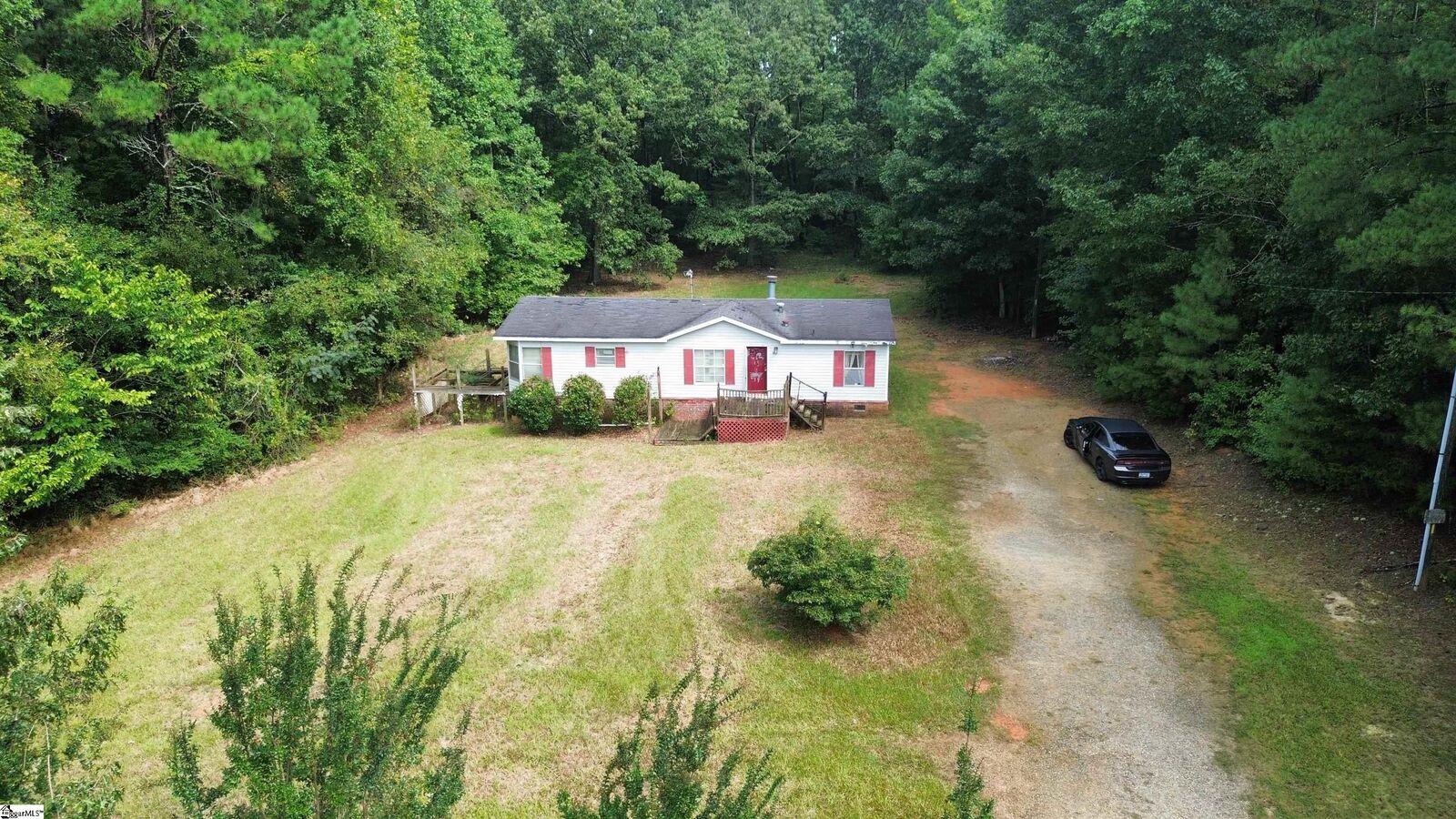 Property Photo:  604 Bar B Villa Road  SC 29325 
