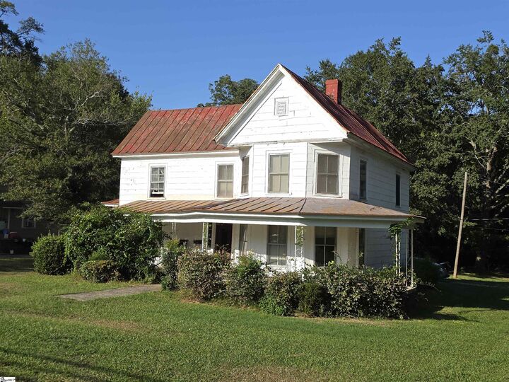 Property Photo: 511 S Main Street SC 29644