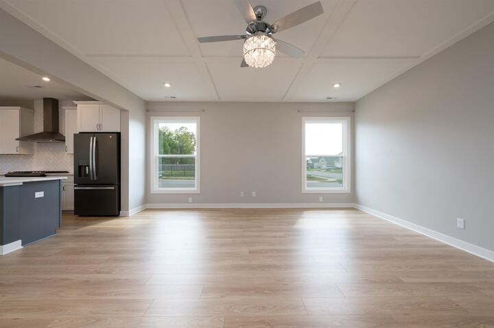 Property Photo: 2092 Pebble Wood Dr KY 42303-7676