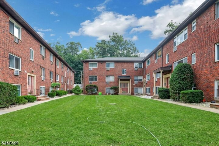 Property Photo:  378 Valley St A2  NJ 07079 
