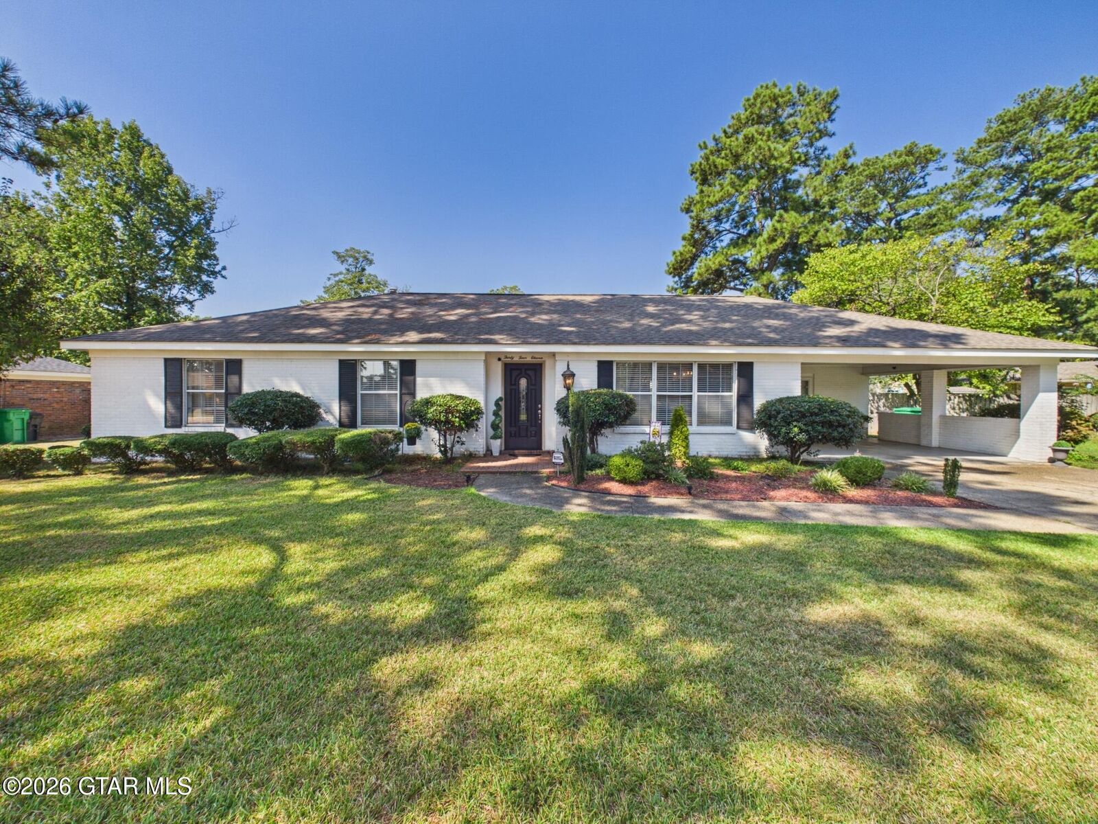 Property Photo:  3411 Camellia Circle  MS 39705 