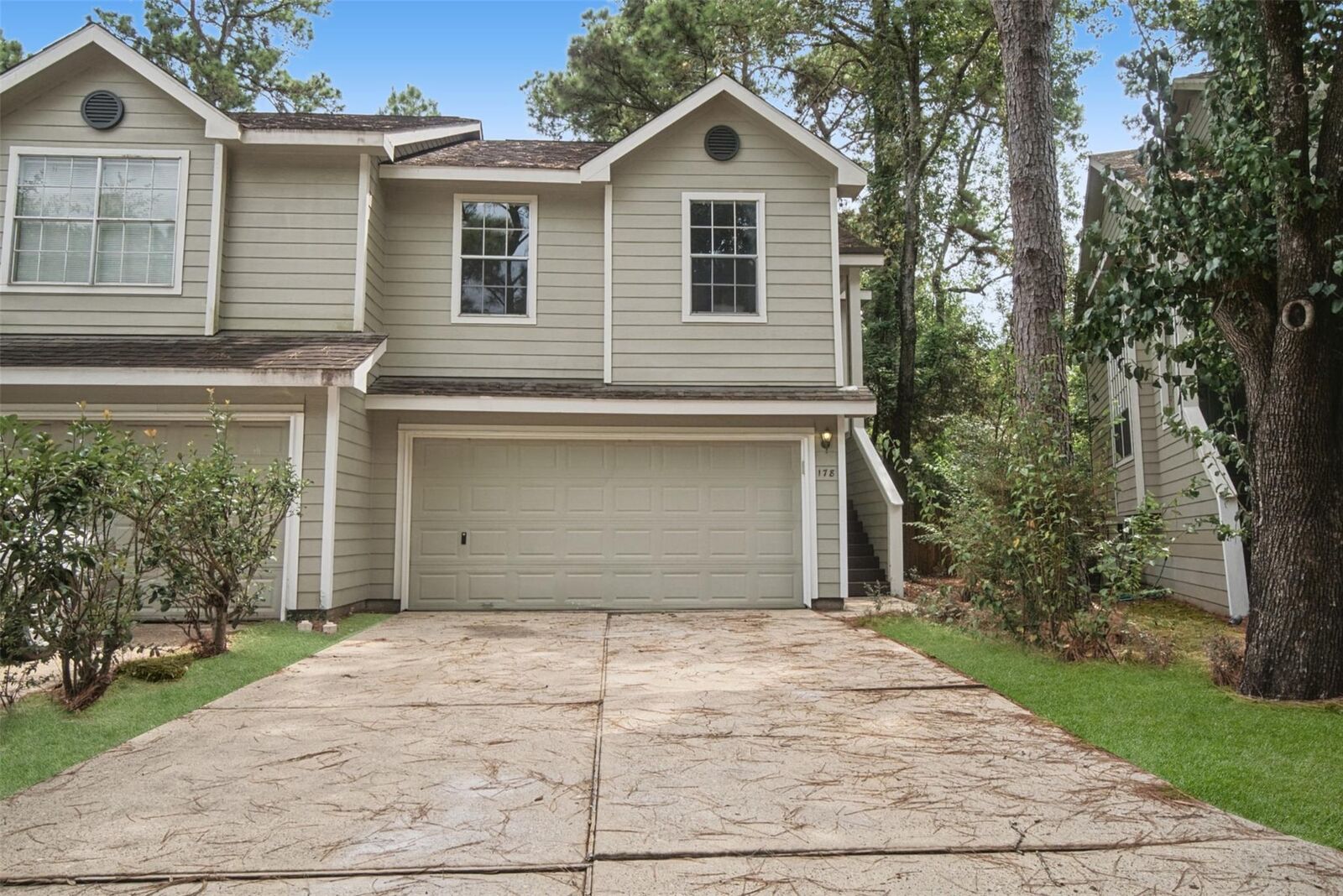 Property Photo:  178 S Walden Elms Circle  TX 77382 