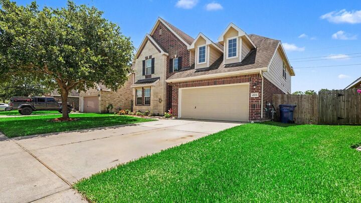 Property Photo:  4506 Legends Bay Drive  TX 77523 