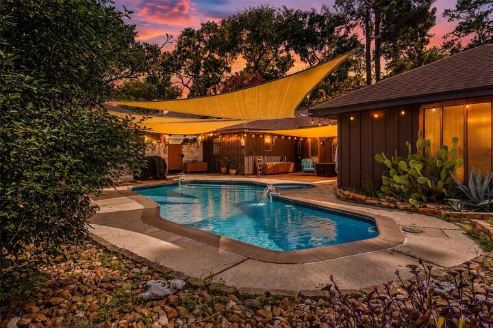 Property Photo:  15111 Stonewick Drive  TX 77068 