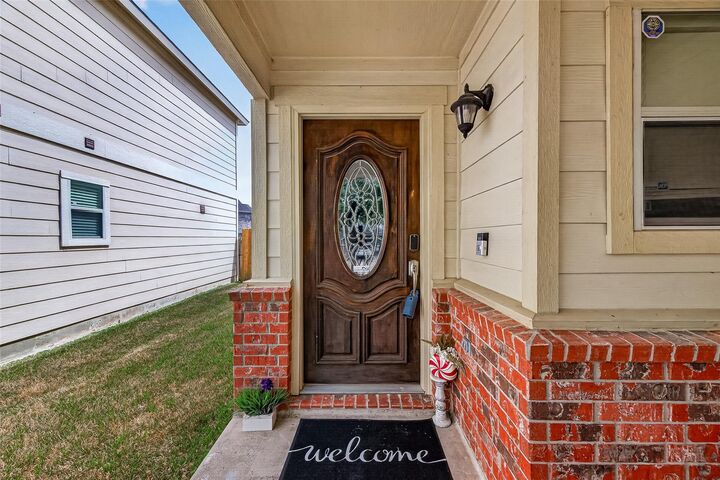 Property Photo:  18111 Shallow Leaf Lane  TX 77433 