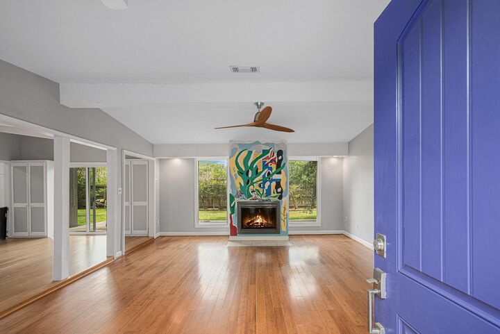 Property Photo:  5539 Indigo Street  TX 77096 