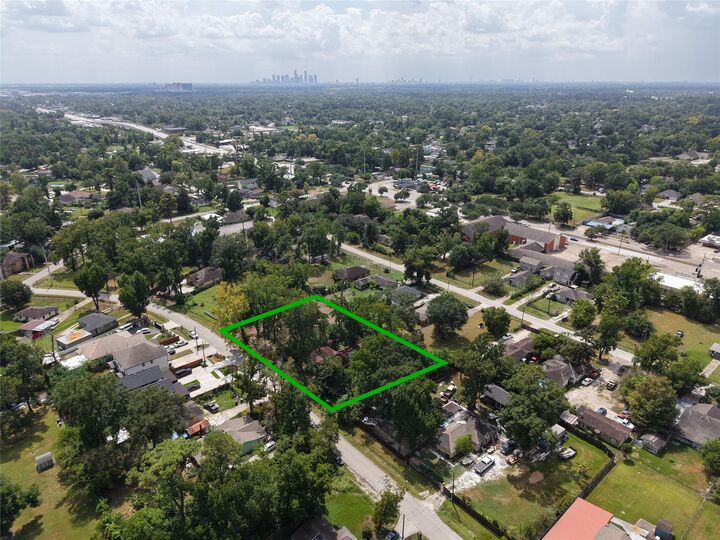 Property Photo:  9321 Sundown Drive  TX 77016 