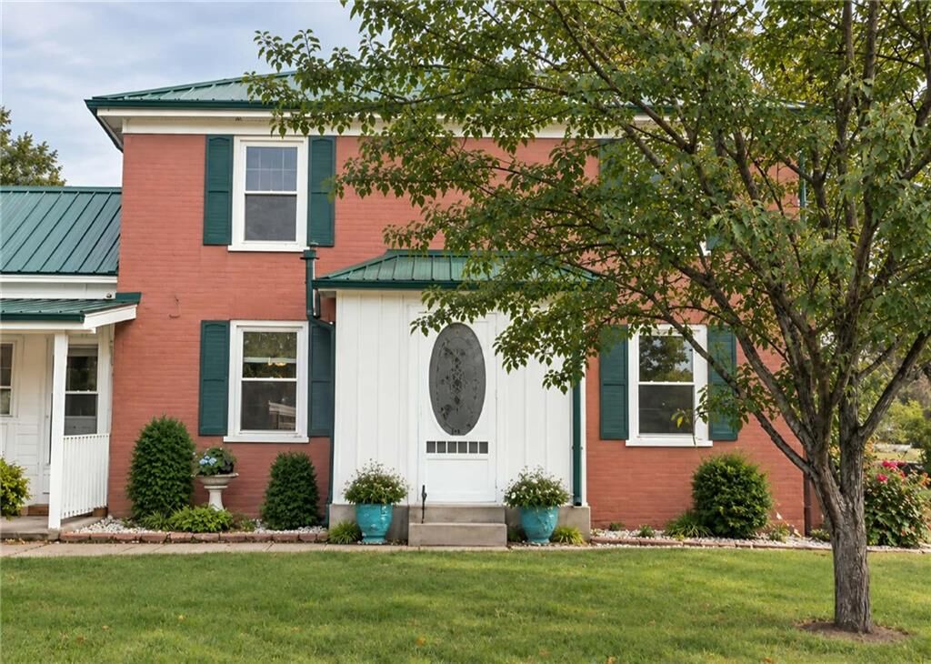 Property Photo: 19319 Ridge Street MO 64459