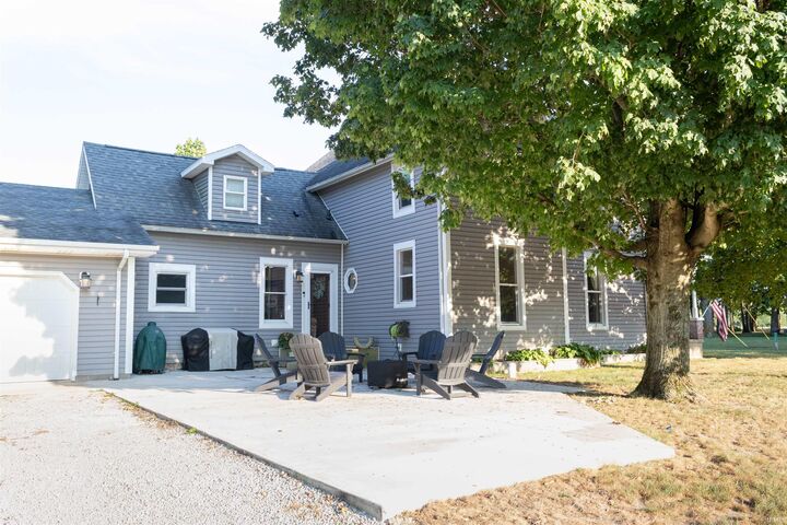Property Photo: 1834 W 400 N IN 46970