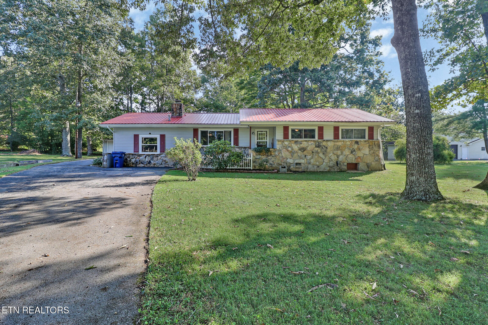 Property Photo:  681 Highland Drive  TN 38572 
