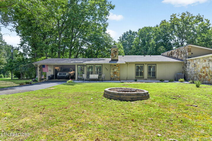 Property Photo:  132 Dovenshire Drive  TN 38558 
