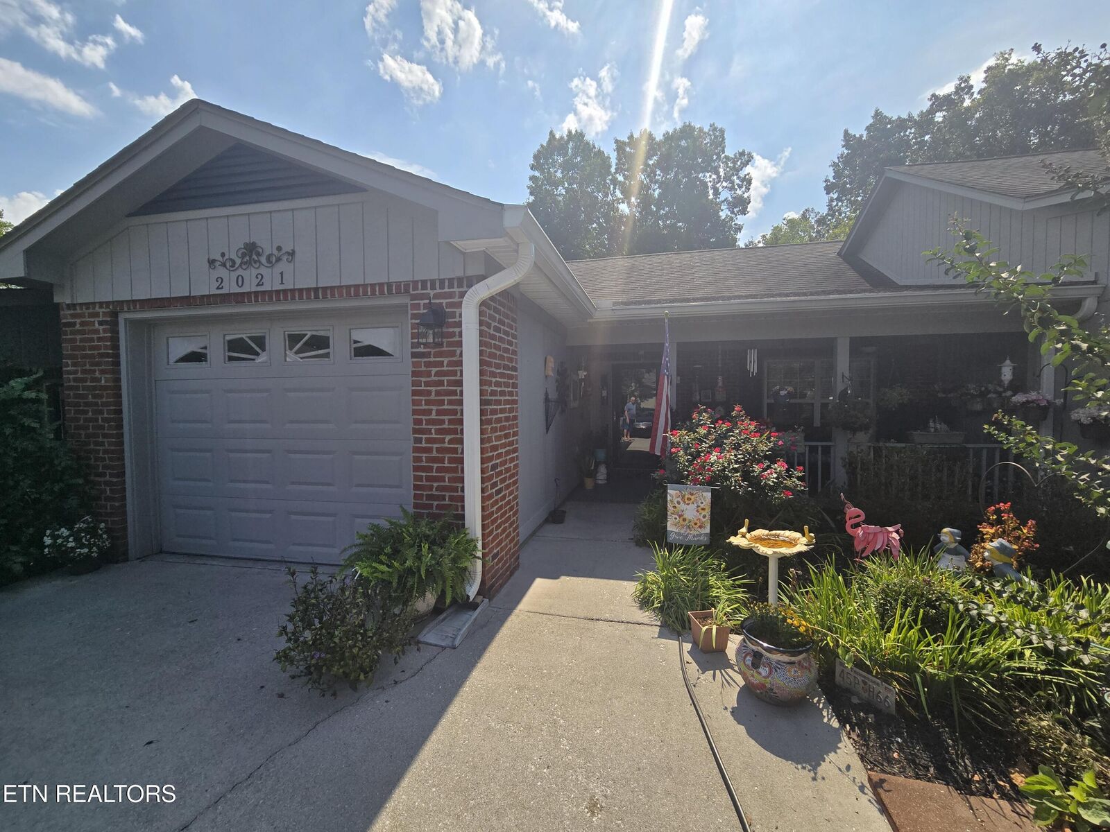 Property Photo:  2021 Locarno Drive  TN 37914 