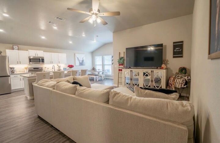 Property Photo:  1907 133rd Street  TX 79423 