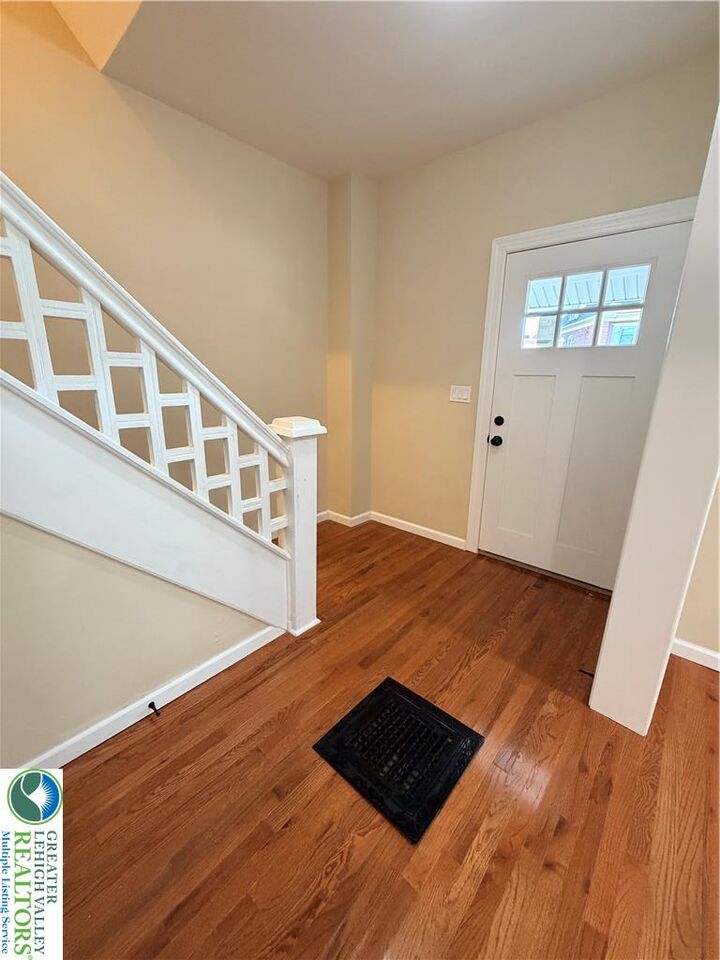 Property Photo: 1825 Freemansburg Avenue E PA 18042