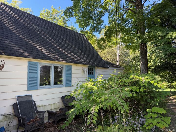 Property Photo:  54 Campwoods Ground  NY 10562 