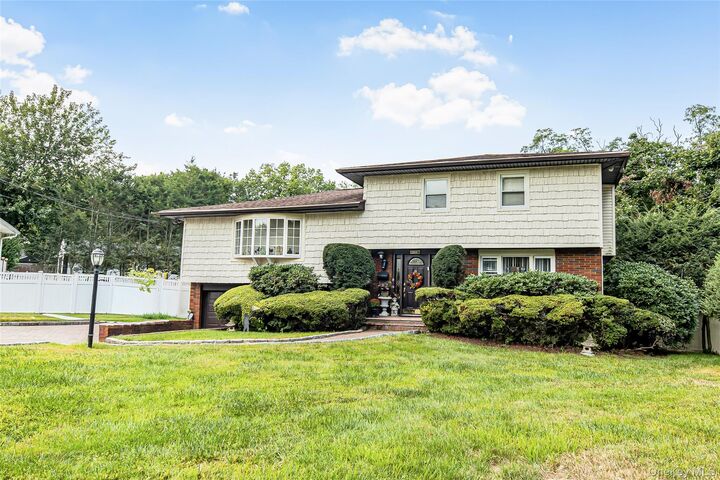 Property Photo:  43 Nimitz Place  NY 10710 