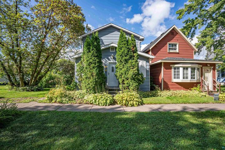 Property Photo:  2021 Ohio Ave  WI 54880 