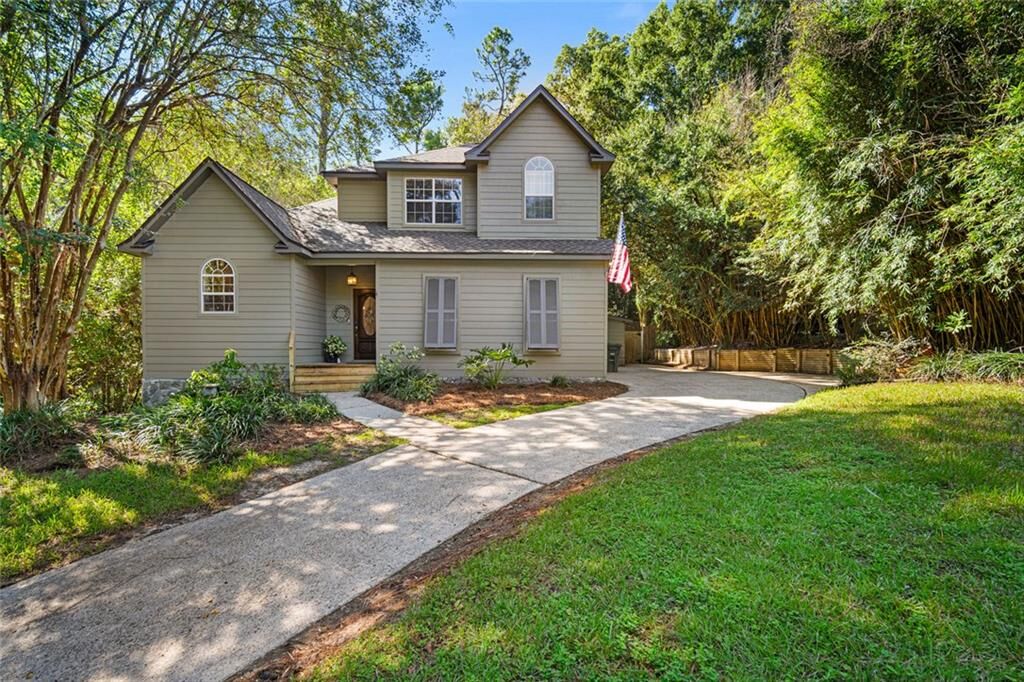 Property Photo:  132 Donna Circle  AL 36526 