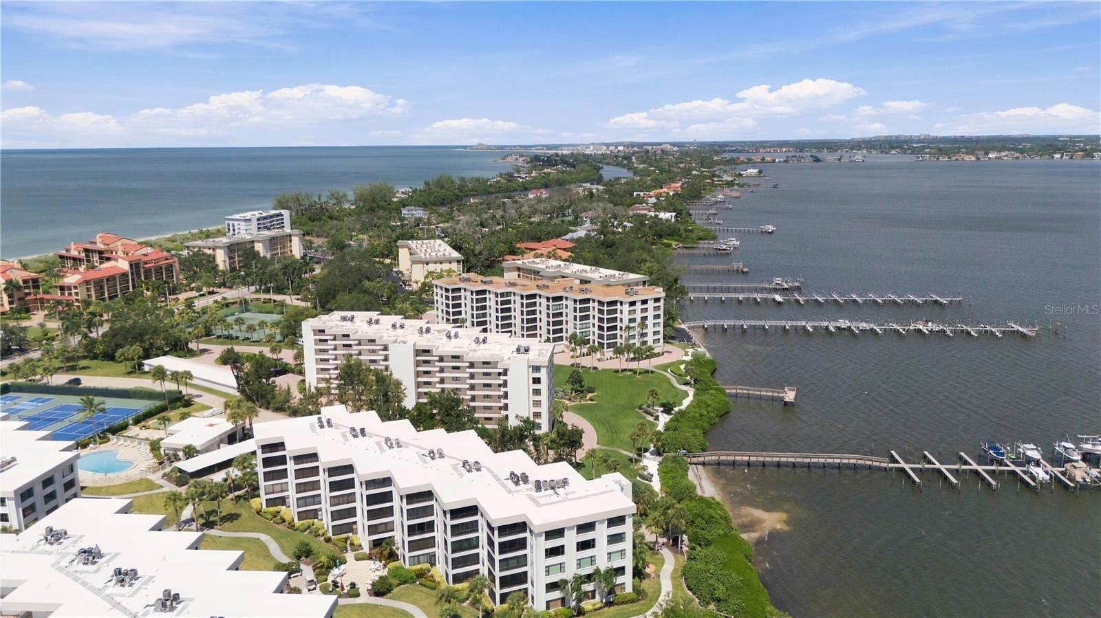 Property Photo:  8701 Midnight Pass Road 304A  FL 34242 