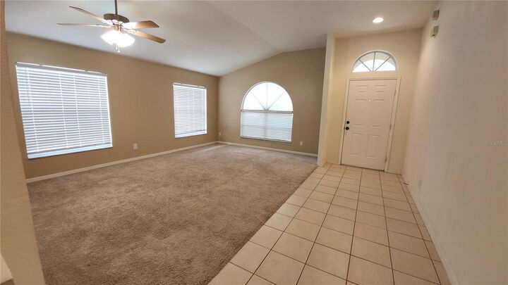 Property Photo:  