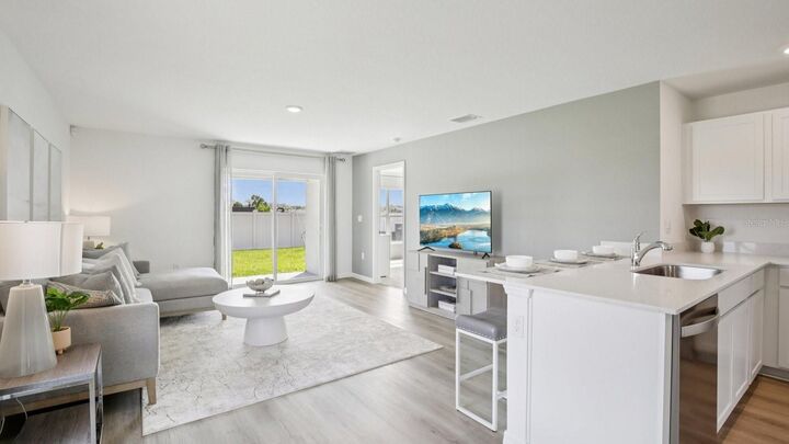 Property Photo:  4542 Hidden Farm Drive  FL 33565 