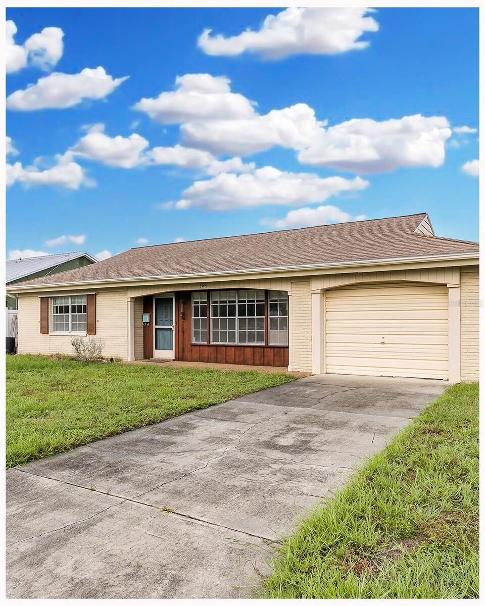 Property Photo: 3557 Rockaway Drive FL 34691