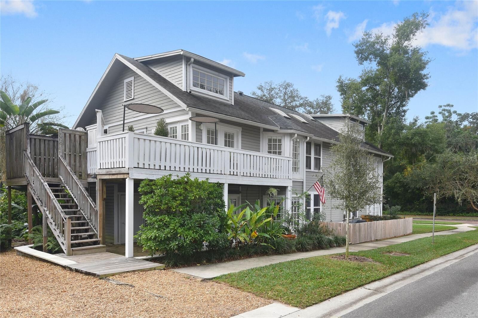 Property Photo:  1306 S Pennsylvania Avenue 5  FL 32789 