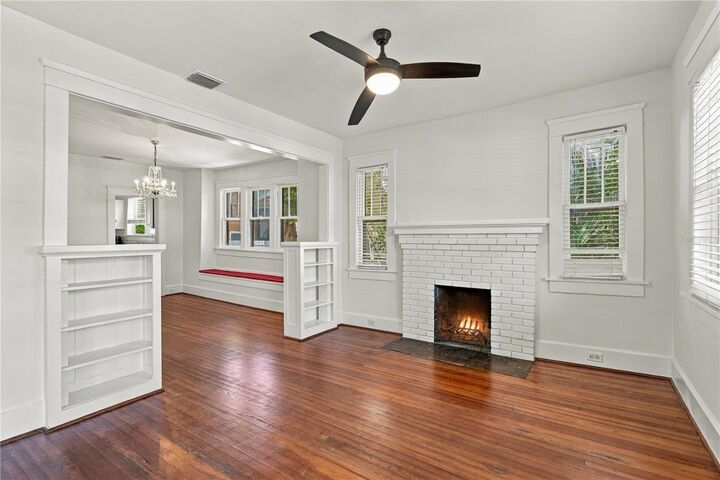 Property Photo: 146 13th Avenue NE FL 33701