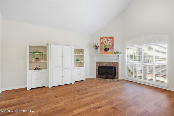 Property Photo: 715 Esplanade Drive MS 39157