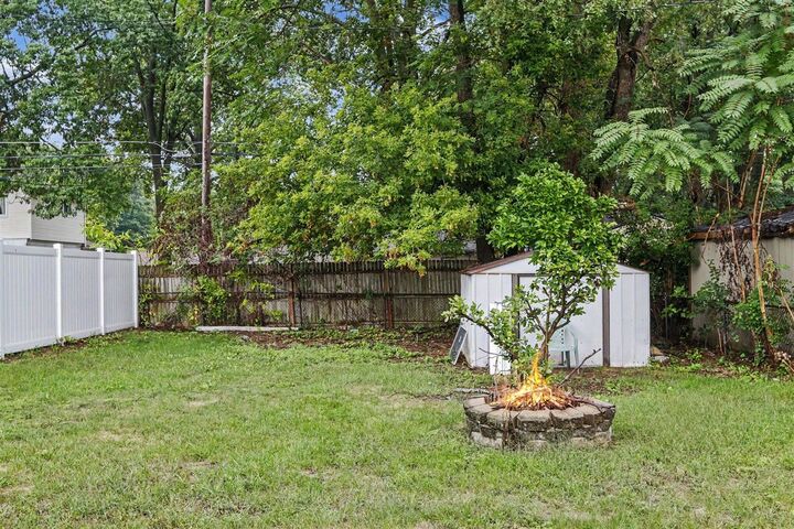 Property Photo:  6148 N Globe Street  MI 48185-8115 