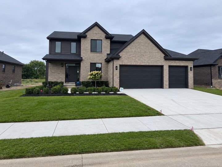 Property Photo:  45537 Gable Drive  MI 48088 