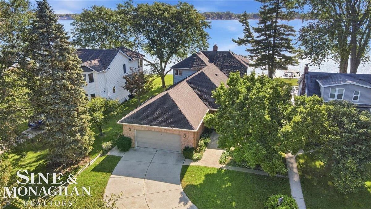 Property Photo: 6901 S River Road MI 48039