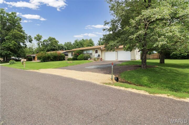 Property Photo:  137 Christland Drive  MO 63080 