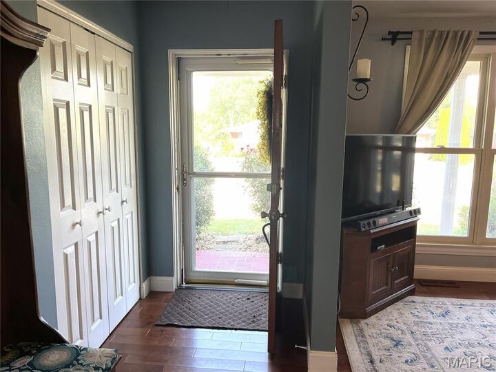Property Photo:  5213 Jerome Drive  IL 62035 
