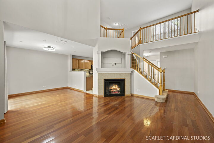 Property Photo:  42 Egg Harbour Court 42  IL 60173 