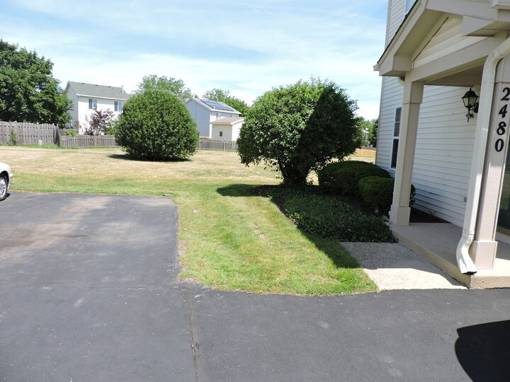 Property Photo:  2480 Frost Drive  IL 60503 