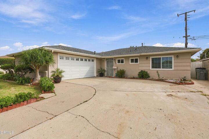 Property Photo:  4400 Hamilton Avenue  CA 93033 
